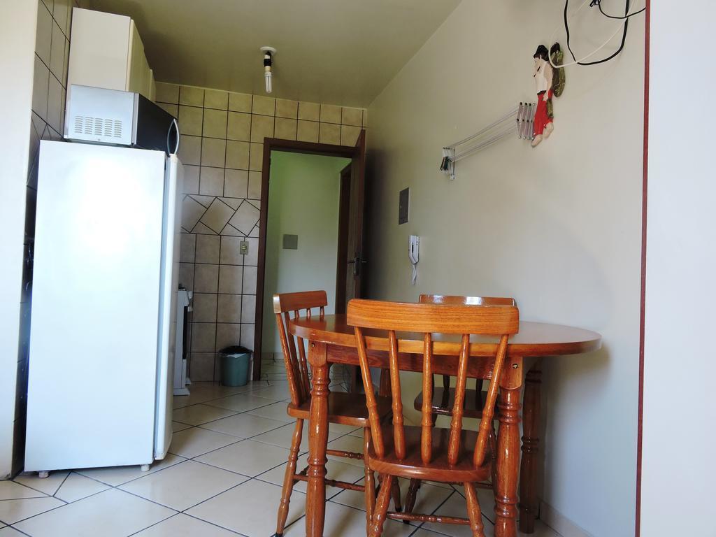 Residencial Baleia Franca Aparthotel Governador Celso Ramos Kültér fotó