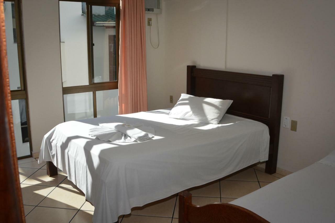 Residencial Baleia Franca Aparthotel Governador Celso Ramos Kültér fotó